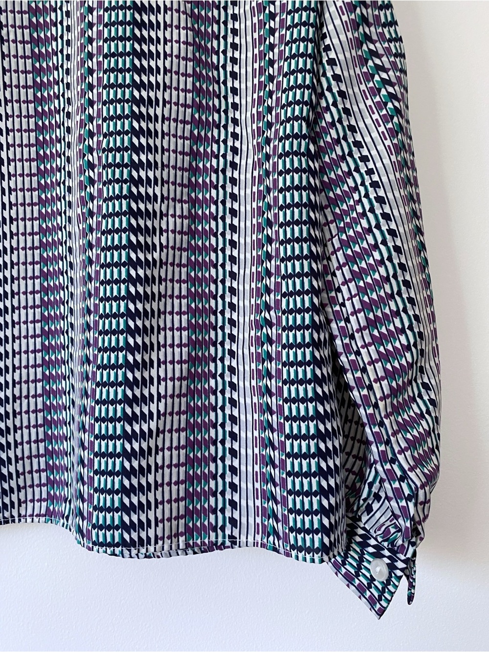 Vintage Geometric Multi-Stripe Patterned Button-Up Shirt - Blue & Purple - Picture 11 of 11